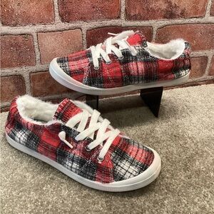 Dunes Sport Reese Cozy women’s sneakers size 6.5